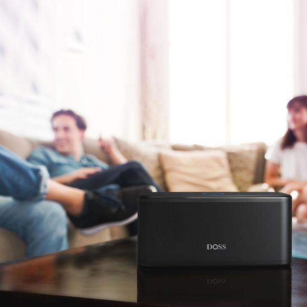 Портативна Bluetooth колонка DOSS SoundBox Plus із HD-звуком (1875) 2703533086 фото